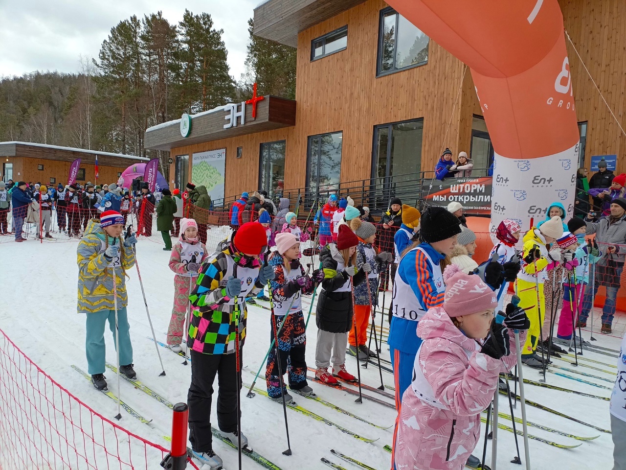 10 февраля прошла 42-я Всероссийская массовая лыжная гонка «Лыжня России».